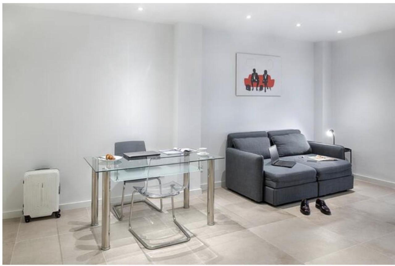 Office Reina 7 Valenza